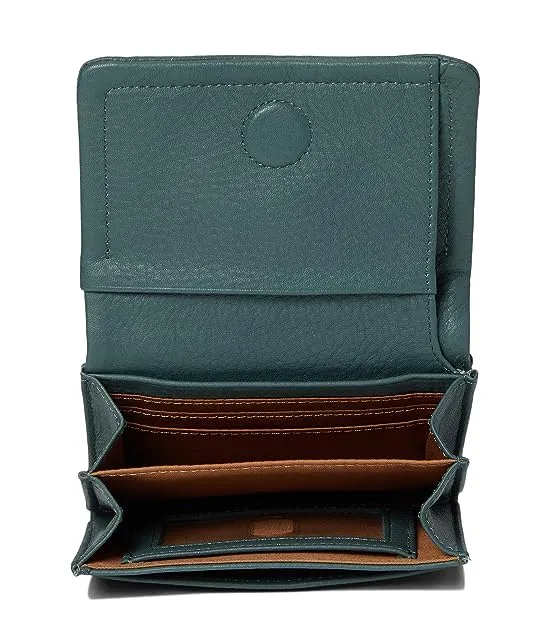 https://images.styletyx.com/images/lumen-medium-bifold-hobo-1911572587_3.webp