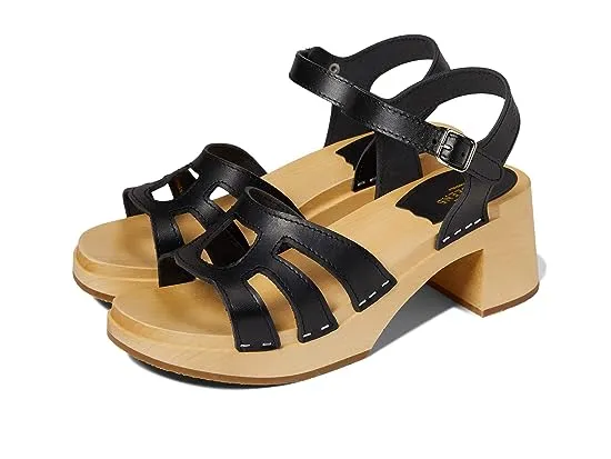 https://images.styletyx.com/images/luxury-sandal-swedish-hasbeens-1962268_1.webp