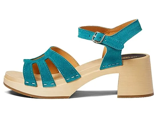 https://images.styletyx.com/images/luxury-sandal-swedish-hasbeens-1962282_4.webp