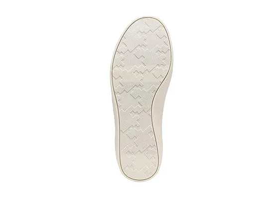 https://images.styletyx.com/images/madi-up-lace-dr-scholl-s-226786362_3.webp