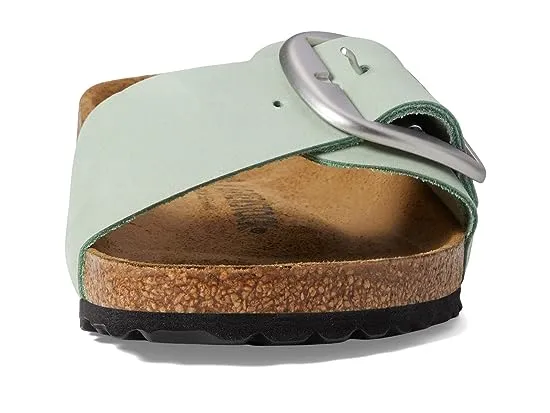 https://images.styletyx.com/images/madrid-big-buckle-birkenstock-13231634_2.webp