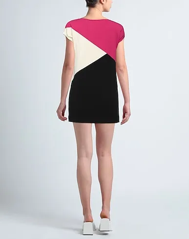 https://images.styletyx.com/images/magenta-knitted-short-dress-caractere-13052189_3.webp
