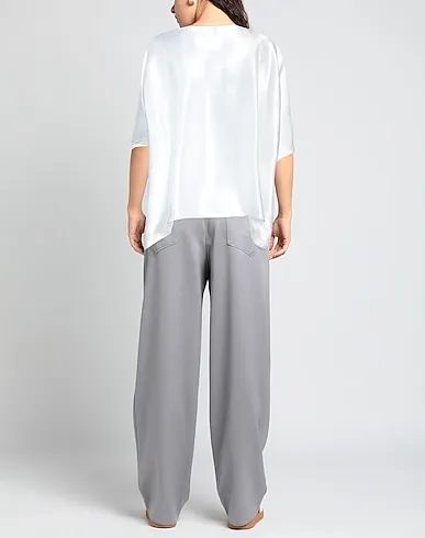 https://images.styletyx.com/images/manila-grace-white-women-s-blouse-manila-grace-3232316_3.webp