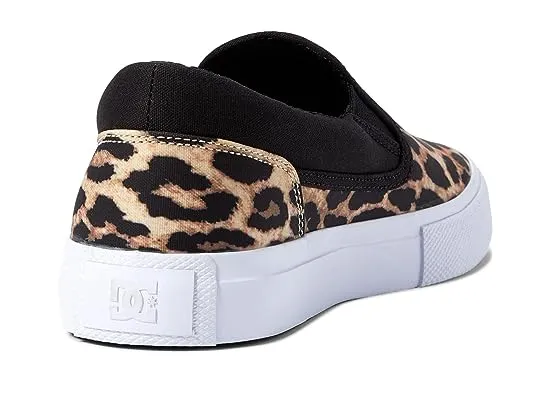 https://images.styletyx.com/images/manual-slip-on-vegan-dc-2616827_5.webp