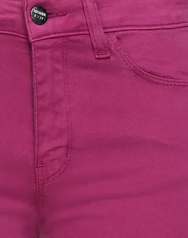 https://images.styletyx.com/images/mauve-gabardine-casual-pants-fracomina-1499692_4.webp