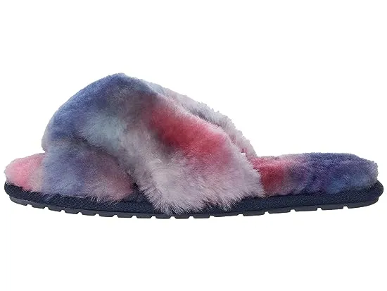 https://images.styletyx.com/images/mayberry-tie-dye-emu-australia-1880350_4.webp