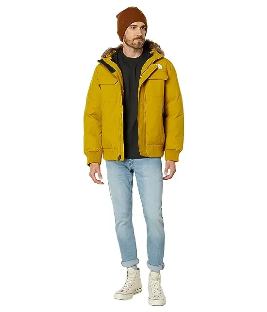 https://images.styletyx.com/images/mcmurdo-bomber-the-north-face-13612838_5.webp