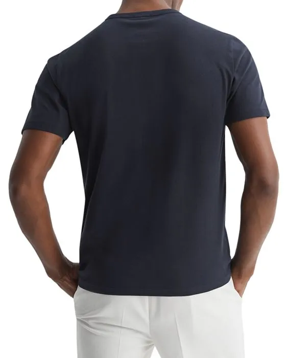 https://images.styletyx.com/images/melrose-slim-fit-solid-short-sleeve-tee-reiss-13306689_4.webp