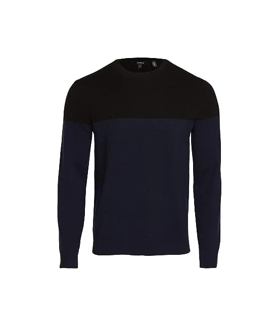 https://images.styletyx.com/images/men-s-hilles-cashmere-colorblocked-sweater-theory-1504073227_1.webp