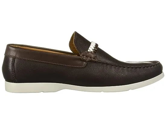 https://images.styletyx.com/images/men-s-leather-eva-lightweight-technology-slip-on-braid-detail-loafer-driver-club-usa-2778869_4.webp