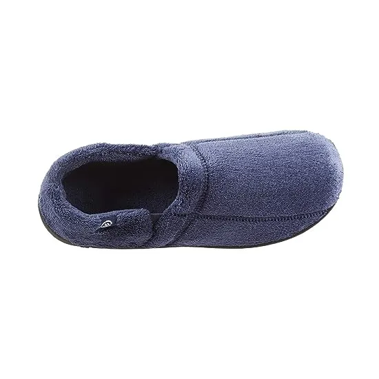 https://images.styletyx.com/images/men-s-microterry-slip-on-slipper-isotoner-13547557_2.webp