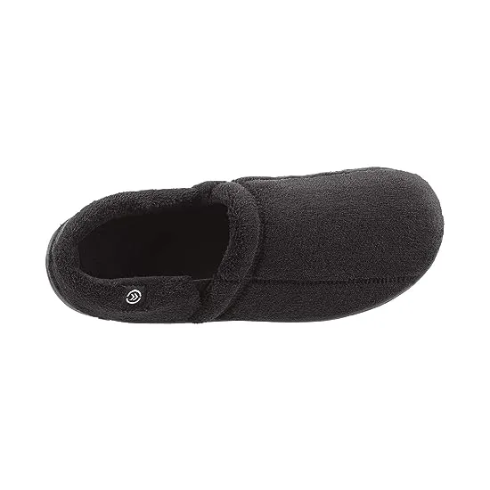 https://images.styletyx.com/images/men-s-microterry-slip-on-slipper-isotoner-1759181_2.webp