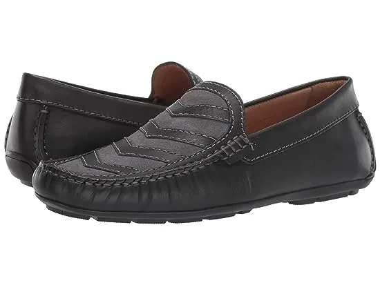 https://images.styletyx.com/images/mens-leather-made-in-brazil-malibu-driver-loafer-driver-club-usa-2926366_1.webp