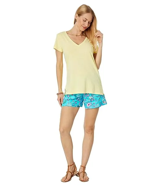 https://images.styletyx.com/images/meredith-tee-lilly-pulitzer-612959069_4.webp