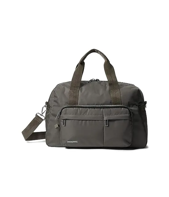 https://images.styletyx.com/images/micaela-sustainably-made-duffel-hedgren-1879825_1.webp