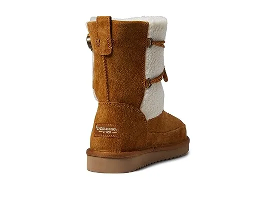 https://images.styletyx.com/images/michon-short-koolaburra-by-ugg-1799132_5.webp