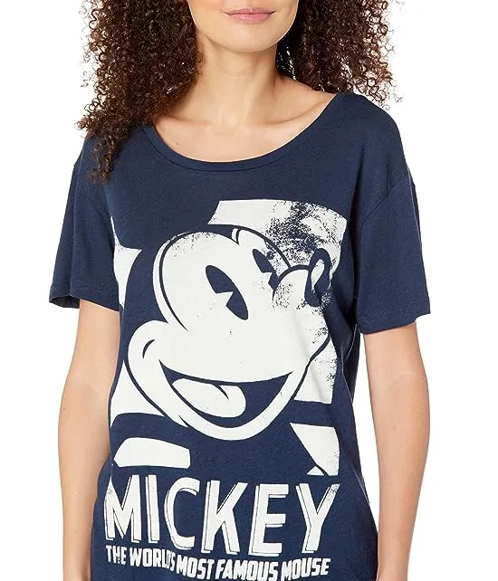 https://images.styletyx.com/images/mickey-mouse-world-s-famous-cloud-jersey-everybody-tee-chaser-12966498_3.webp