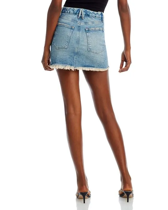https://images.styletyx.com/images/micro-denim-skirt-good-american-13386640_2.webp