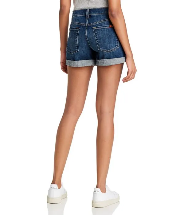 https://images.styletyx.com/images/mid-rise-midroll-jean-shorts-in-broken-twill-plaza-7-for-all-mankind-1846155_2.webp