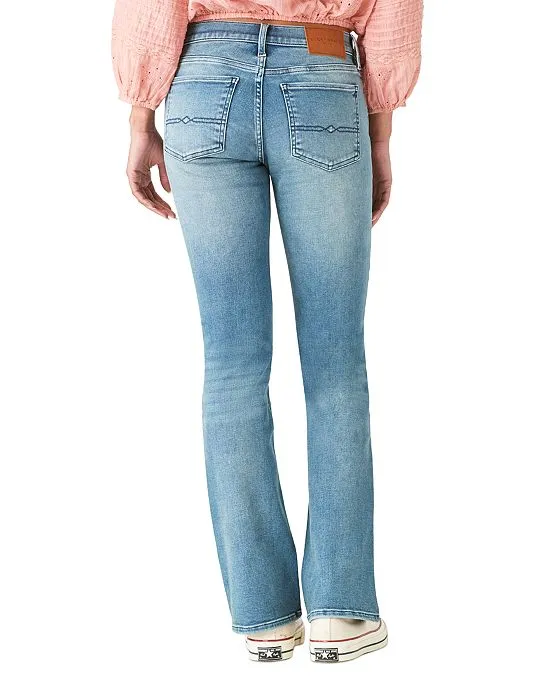 https://images.styletyx.com/images/mid-rise-sweet-bootcut-jeans-lucky-brand-2078094_2.webp