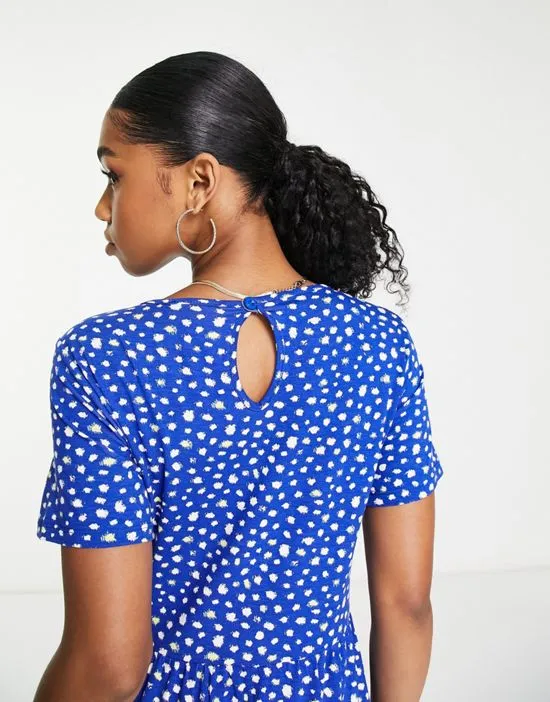 https://images.styletyx.com/images/midi-smock-dress-in-navy-smudge-spot-print-wednesday-s-girl-3270001_3.webp