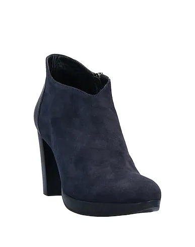 https://images.styletyx.com/images/midnight-blue-ankle-boot-cervone-1225548368_2.webp