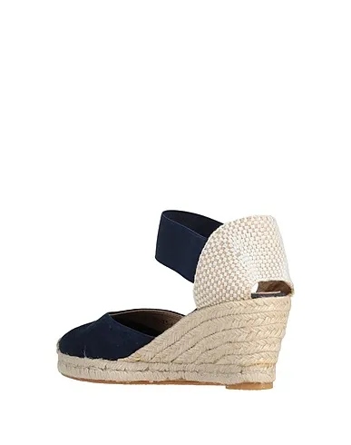 https://images.styletyx.com/images/midnight-blue-espadrilles-carlo-pazolini-1667096_3.webp