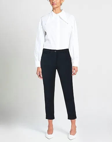 https://images.styletyx.com/images/midnight-blue-jersey-cropped-pants-culottes-peuterey-2912770_2.webp
