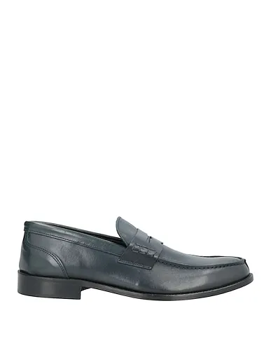 https://images.styletyx.com/images/midnight-blue-leather-loafers-brawn-s-1908886821_1.webp