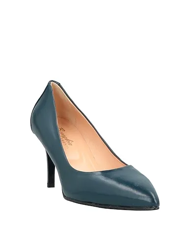 https://images.styletyx.com/images/midnight-blue-leather-pump-bruglia-2826221_2.webp