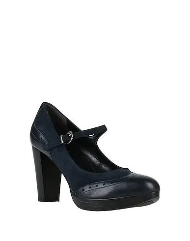 https://images.styletyx.com/images/midnight-blue-leather-pump-cervone-941974191_2.webp