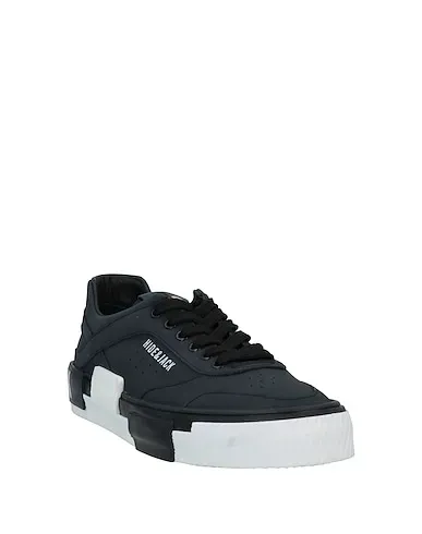 https://images.styletyx.com/images/midnight-blue-leather-sneakers-hide-jack-1681718_2.webp