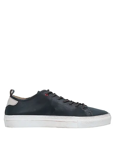 https://images.styletyx.com/images/midnight-blue-leather-sneakers-wally-walker-1350636293_1.webp