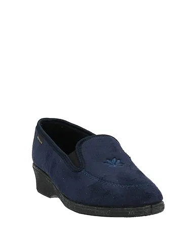 https://images.styletyx.com/images/midnight-blue-loafers-melluso-470545650_2.webp