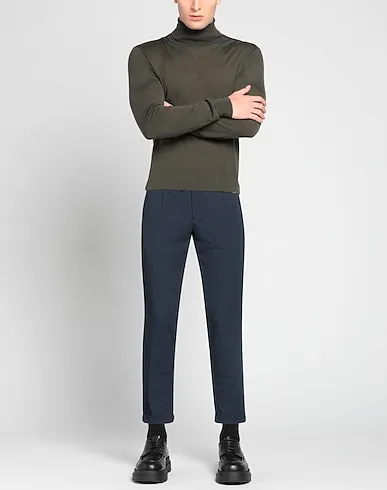 https://images.styletyx.com/images/midnight-blue-plain-weave-casual-pants-at-p-co-752048820_2.webp