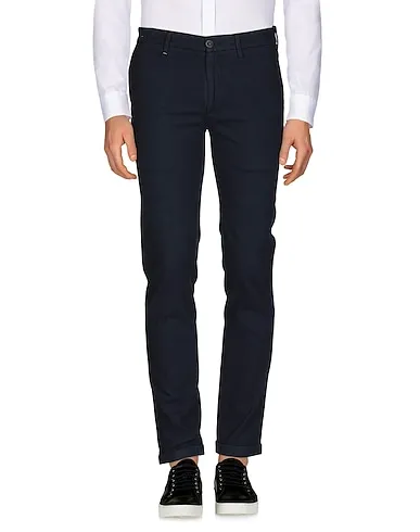 https://images.styletyx.com/images/midnight-blue-plain-weave-casual-pants-re-hash-1670407704_2.webp
