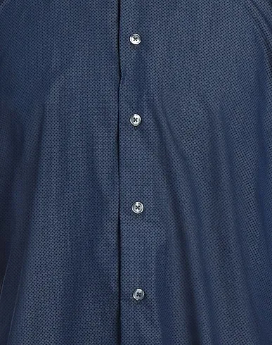 https://images.styletyx.com/images/midnight-blue-plain-weave-patterned-shirt-robert-friedman-2856358_4.webp