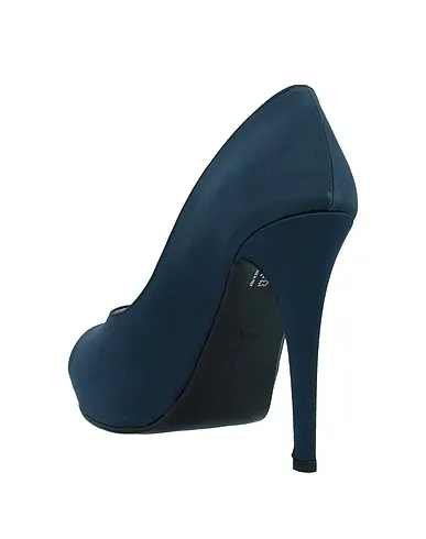 https://images.styletyx.com/images/midnight-blue-satin-pump-soraya-820094_3.webp