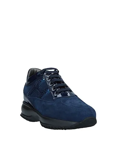 https://images.styletyx.com/images/midnight-blue-sneakers-hogan-3168947_2.webp