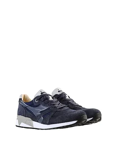 https://images.styletyx.com/images/midnight-blue-techno-fabric-sneakers-n9000-h-s-sw-diadora-heritage-13588826_2.webp