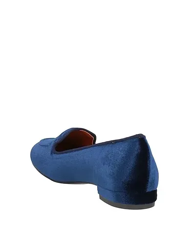 https://images.styletyx.com/images/midnight-blue-velvet-loafers-islo-isabella-lorusso-998484656_3.webp