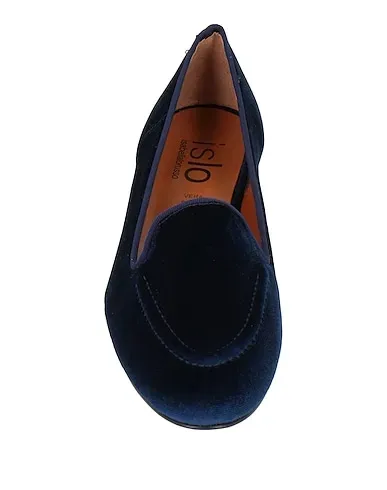 https://images.styletyx.com/images/midnight-blue-velvet-loafers-islo-isabella-lorusso-998484656_4.webp