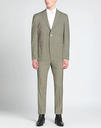 https://images.styletyx.com/images/military-green-cool-wool-suits-eduard-dressler-1703550291_3.webp