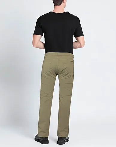 https://images.styletyx.com/images/military-green-cotton-twill-casual-pants-blauer-1071_3.webp