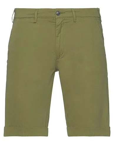 https://images.styletyx.com/images/military-green-cotton-twill-shorts-bermuda-40weft-1224976215_1.webp