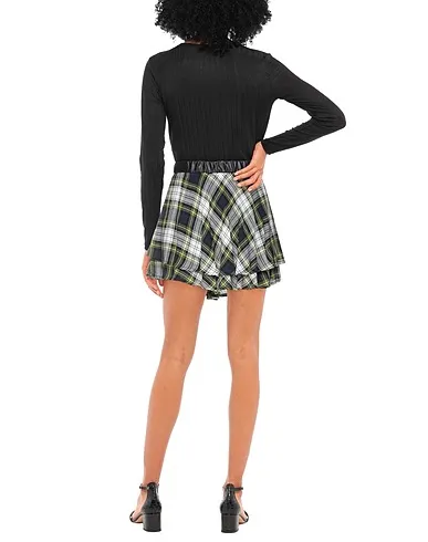 https://images.styletyx.com/images/military-green-flannel-mini-skirt-8pm-775567_3.webp