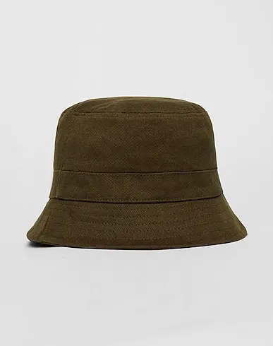 https://images.styletyx.com/images/military-green-gabardine-hat-propaganda-x-yoox-726305_2.webp
