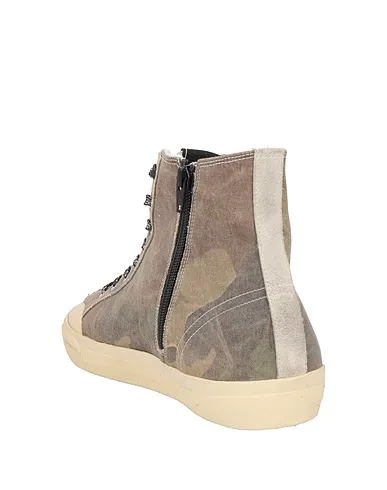 https://images.styletyx.com/images/military-green-gabardine-sneakers-4b12-1752242539_3.webp