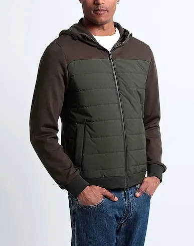 https://images.styletyx.com/images/military-green-jersey-shell-jacket-barbour-13390863_4.webp