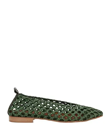 https://images.styletyx.com/images/military-green-leather-ballet-flats-baldinini-710508431_1.webp